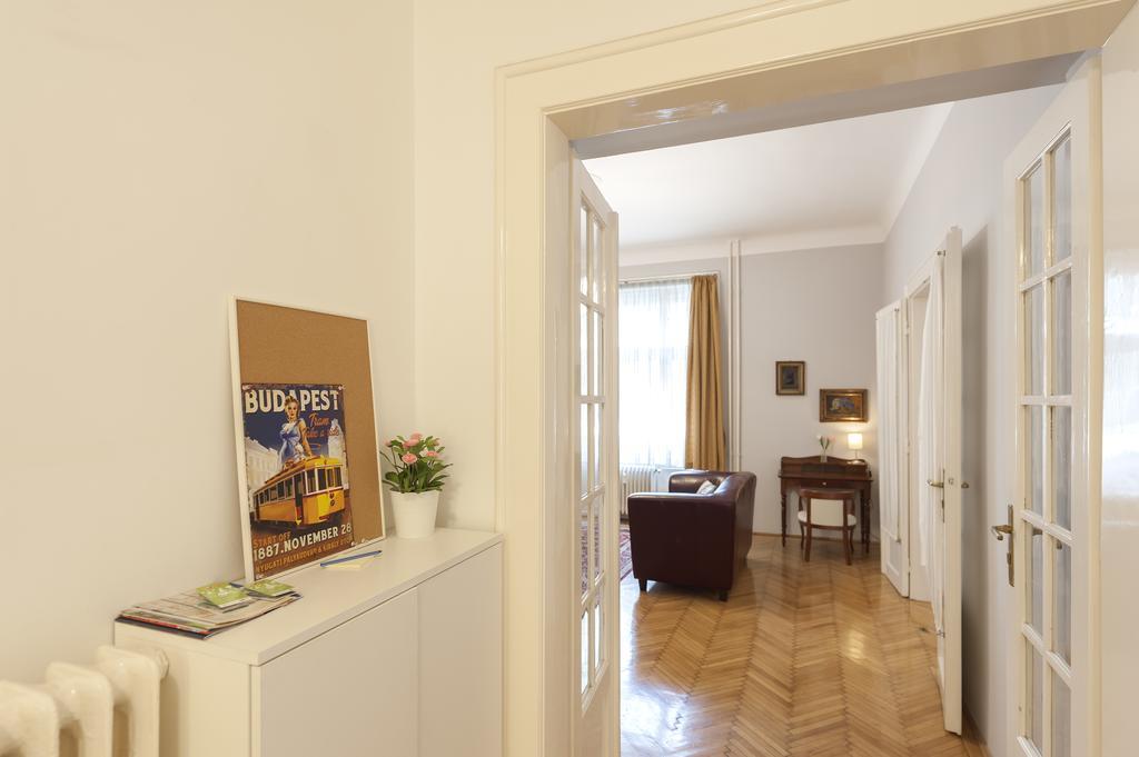Liszt Ferenc Boutique Apartment Budapest Eksteriør billede