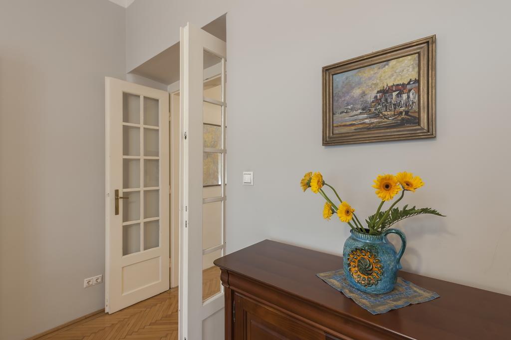 Liszt Ferenc Boutique Apartment Budapest Eksteriør billede